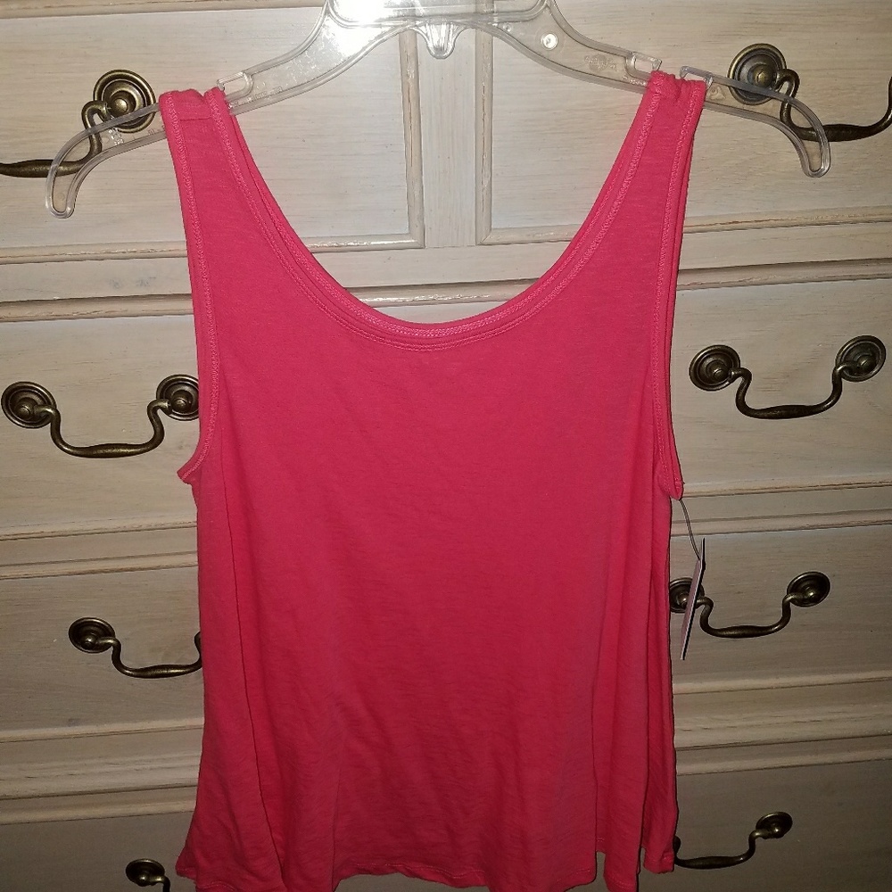 Pink or black tank top